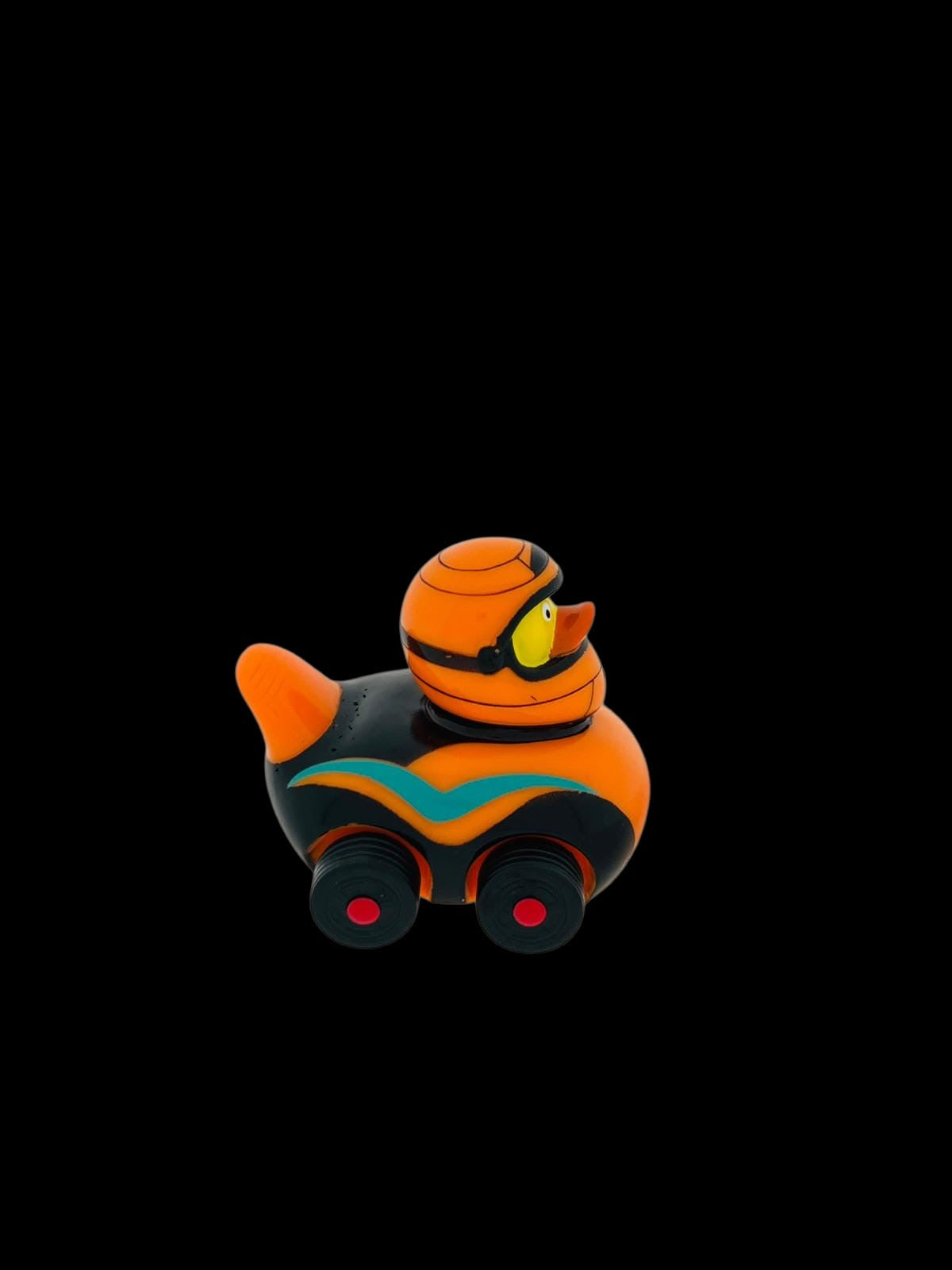 Ducks on wheels moving wheels orange M132087