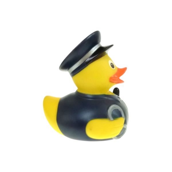 Police arest 042-n